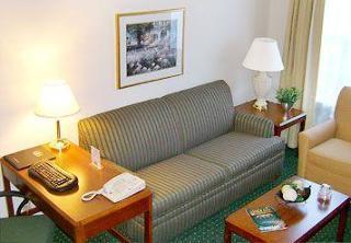 Atlanta Gwinnett Place Hotel 3*
